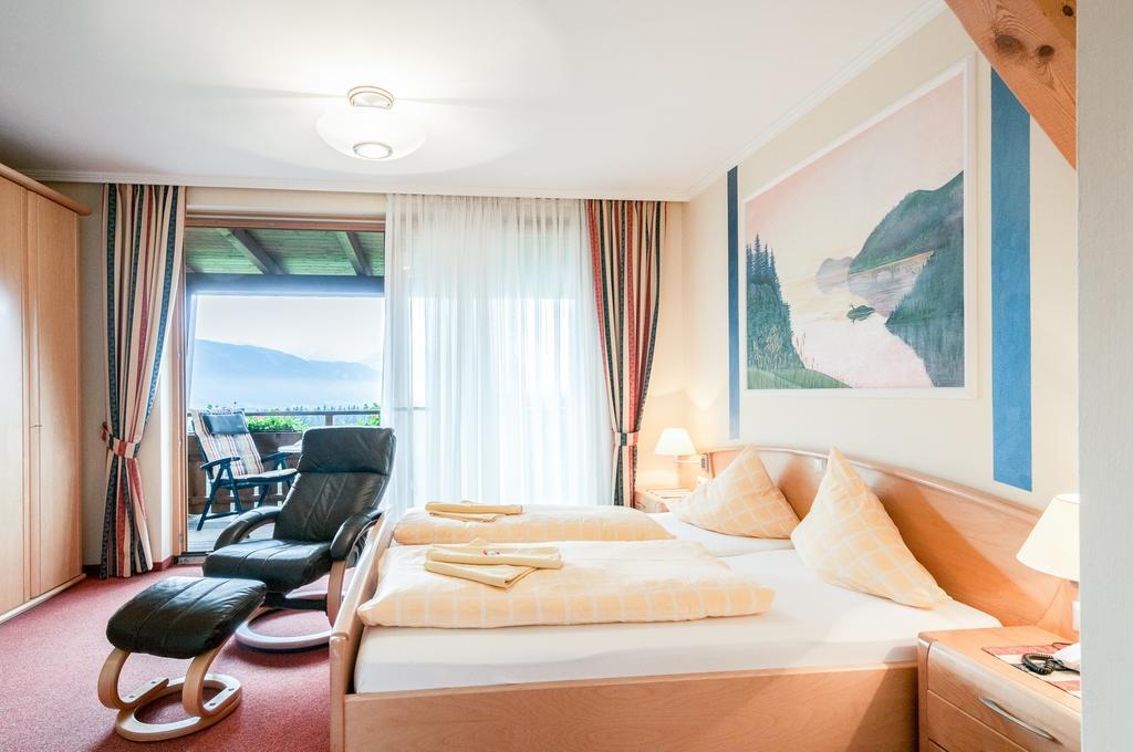 Hotel Landhof Simeter Gmbh ชปิททาลอันแดร์เดรา ห้อง รูปภาพ