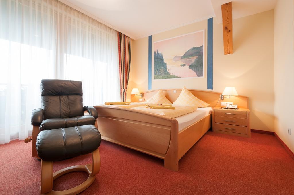 Hotel Landhof Simeter Gmbh ชปิททาลอันแดร์เดรา ห้อง รูปภาพ